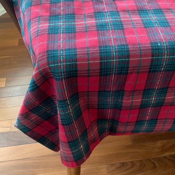 Tablecloth gold red green rectangle 54.5 x 102 seat 8-10 Christmas holiday plaid - Picture 1 of 5